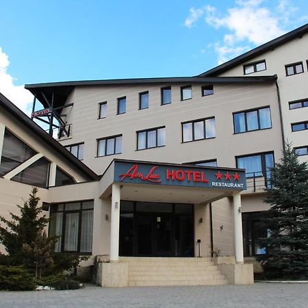 Hotel Ave Lux Săcele Exterior foto